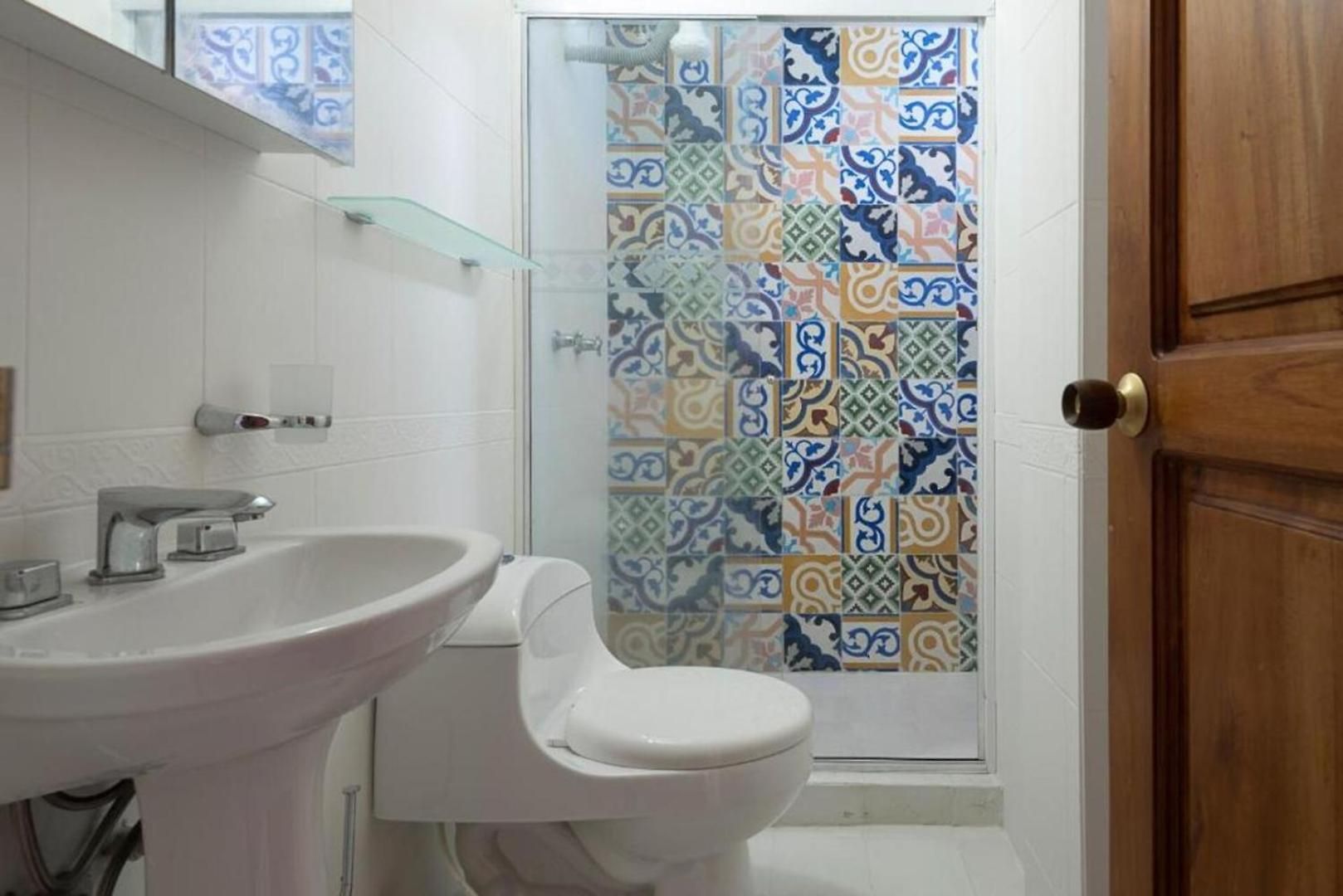 Casa Azul Getsemani - Rooftop Jacuzzi 3-br House Cartagena