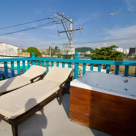 Casa Azul Getsemani - Rooftop Jacuzzi 3-br House Cartagena