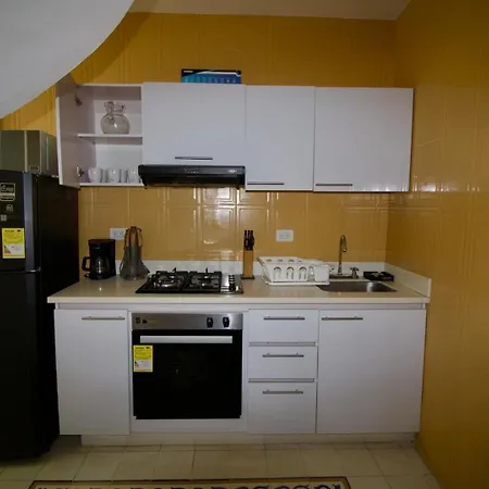 Сasa de vacaciones Casa Azul Getsemani - Rooftop Jacuzzi 3-br House *