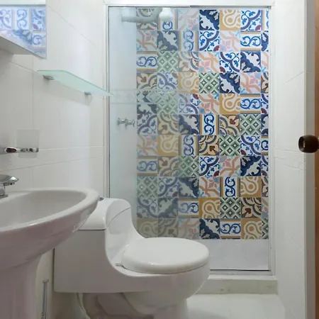 Casa Azul Getsemani - Rooftop Jacuzzi 3-br House Cartagena